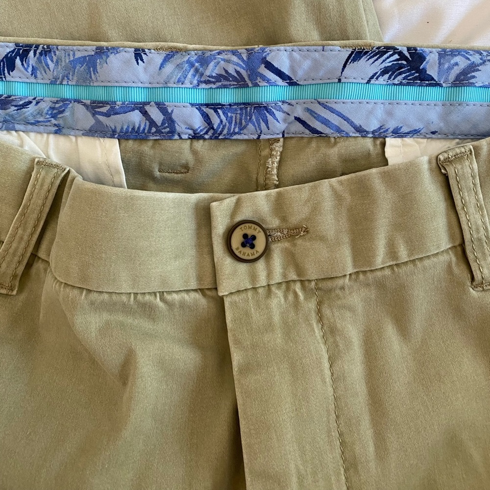 Tommy bahama men’s khaki pants nwt